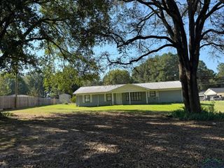 6818 FM 3358, Gilmer, TX 75645