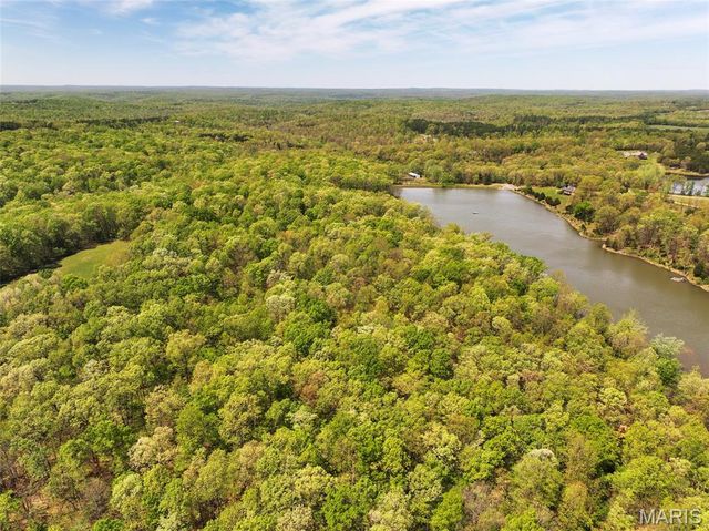 2551 Yellow Rock Road, De Soto, MO 63020