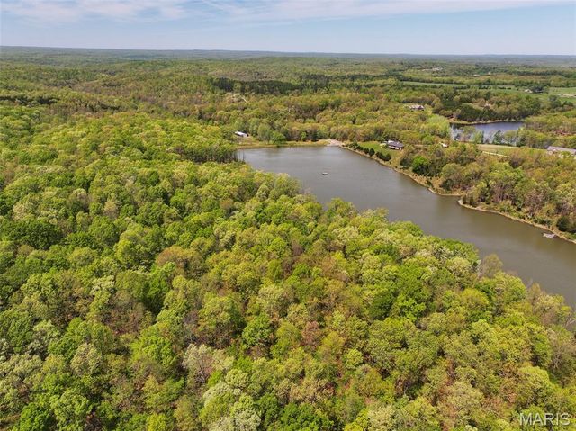 2551 Yellow Rock Road, De Soto, MO 63020