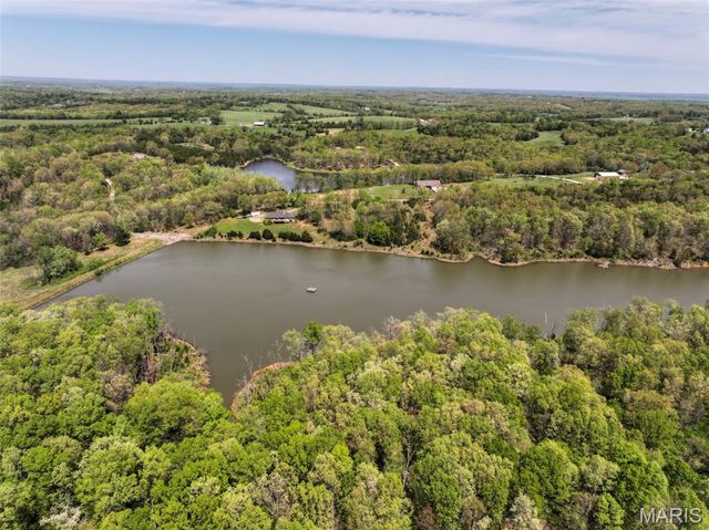 2551 Yellow Rock Road, De Soto, MO 63020