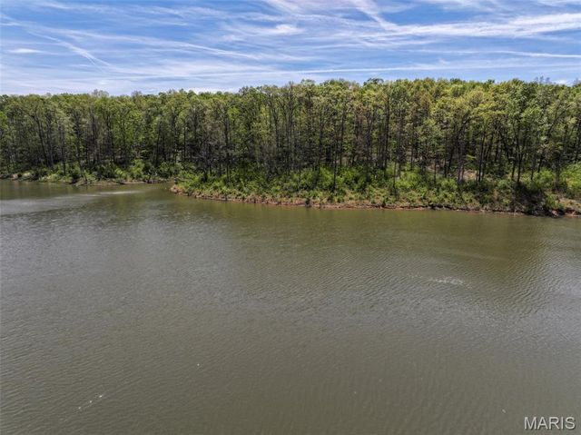 2551 Yellow Rock Road, De Soto, MO 63020