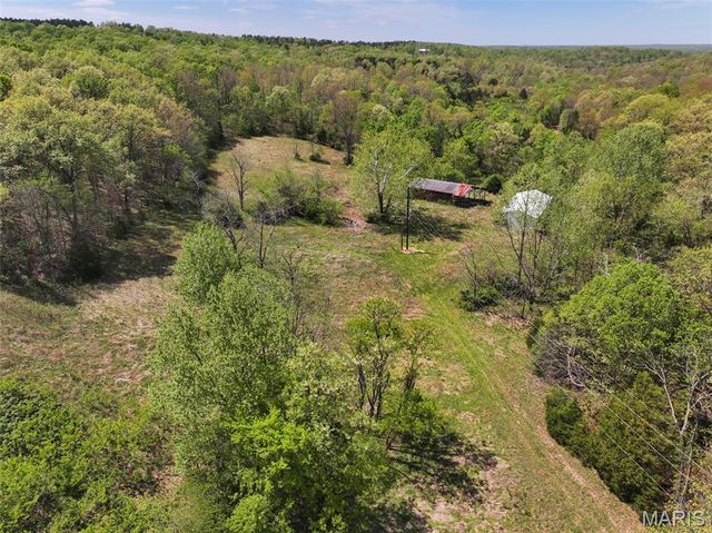 2551 Yellow Rock Road, De Soto, MO 63020