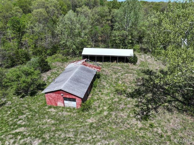 2551 Yellow Rock Road, De Soto, MO 63020