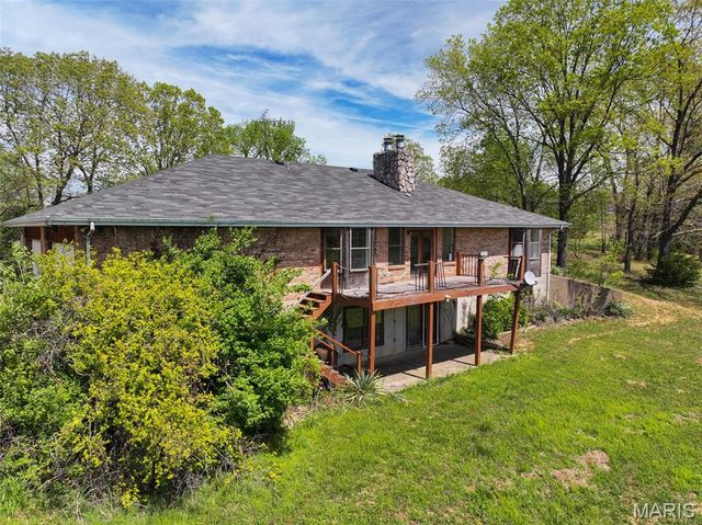 2551 Yellow Rock Road, De Soto, MO 63020