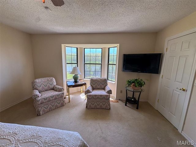 2551 Yellow Rock Road, De Soto, MO 63020