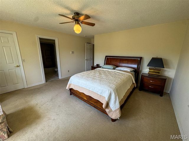 2551 Yellow Rock Road, De Soto, MO 63020
