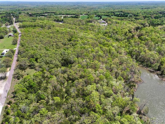2551 Yellow Rock Road, De Soto, MO 63020