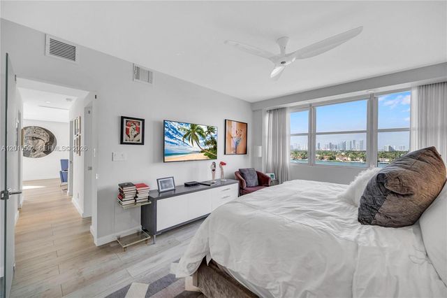 3 Island Ave 08I, Miami Beach, FL 33139