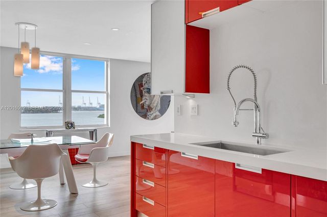 3 Island Ave 08I, Miami Beach, FL 33139