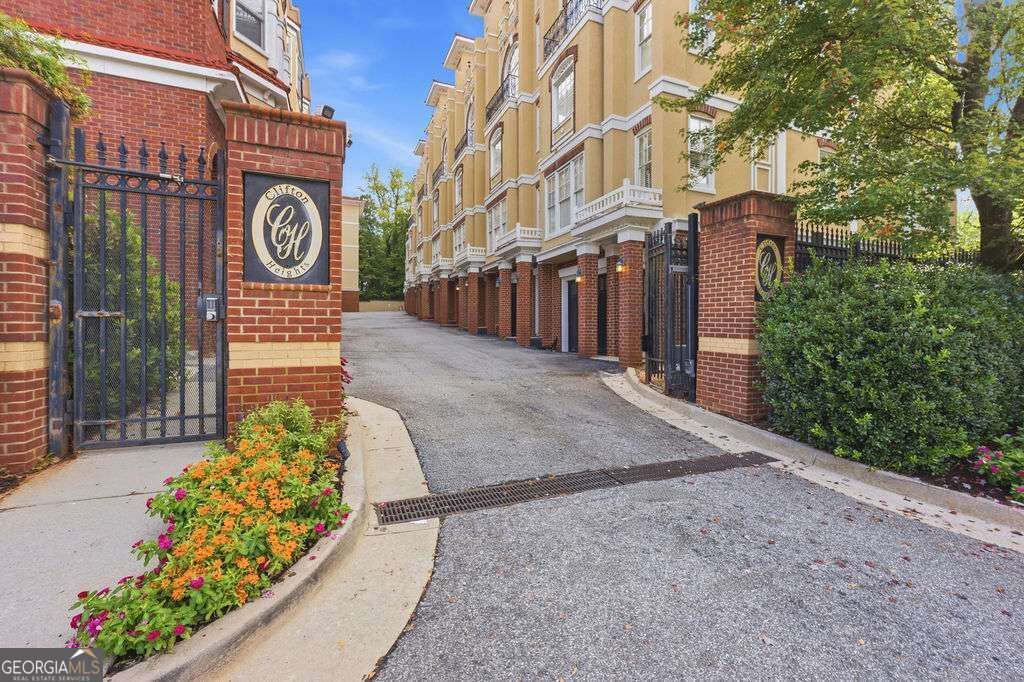 774 Clifton Heights Lane NE, Atlanta, GA 30329 — photo 5