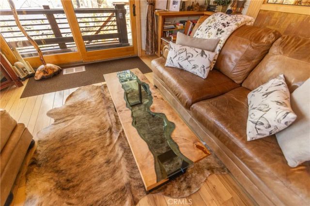 845 Menlo, Big Bear Lake, CA 92315