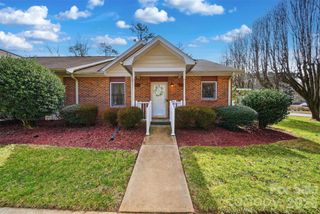 605 8th Avenue SW A1, Conover, NC 28613