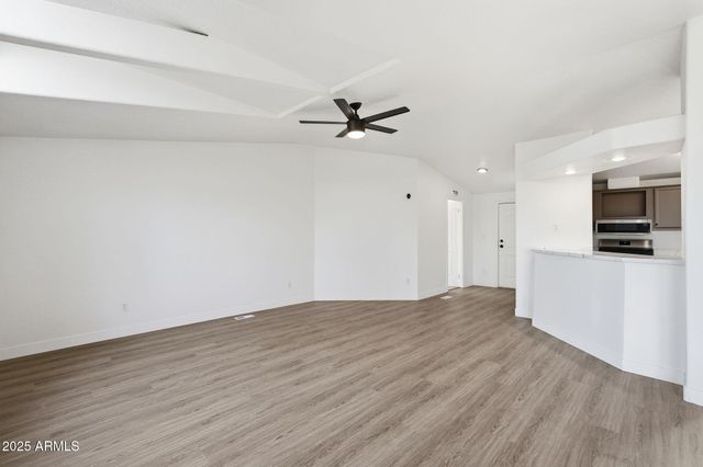 29620 N 221ST Avenue, Wittmann, AZ 85361