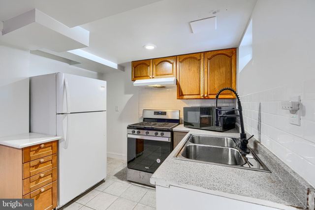 804 QUAIL ST, Baltimore, MD 21224