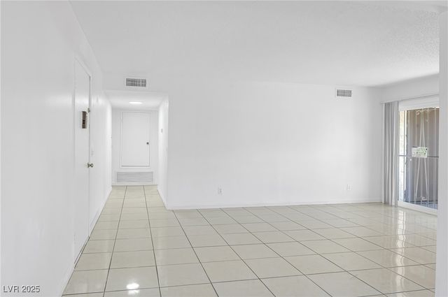 1405 Vegas Valley Drive 281, Las Vegas, NV 89169