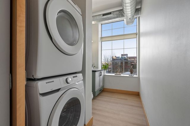 918 3rd Street N 211, Minneapolis, MN 55401