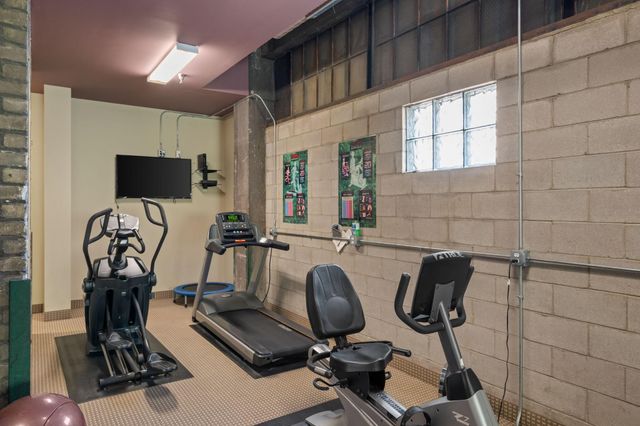 918 3rd Street N 211, Minneapolis, MN 55401