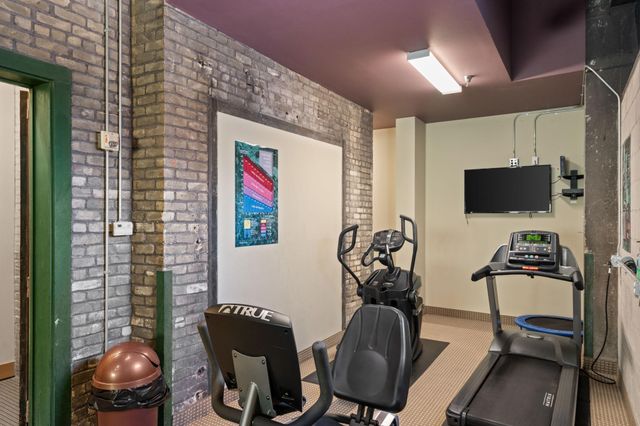 918 3rd Street N 211, Minneapolis, MN 55401