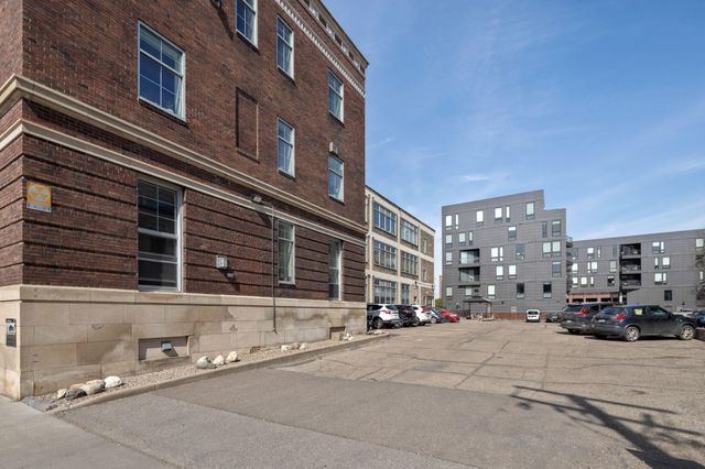 918 3rd Street N 211, Minneapolis, MN 55401