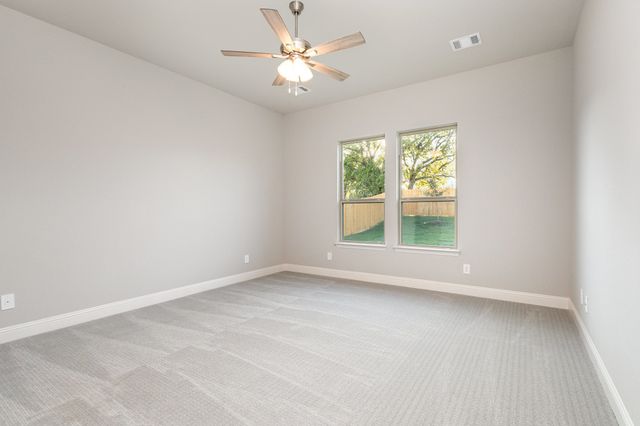 1019 Ella, Desoto, TX 75115