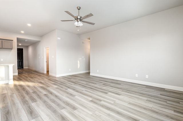 1019 Ella, Desoto, TX 75115