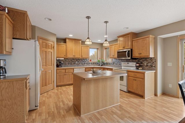15922 Quince Street NW, Andover, MN 55304