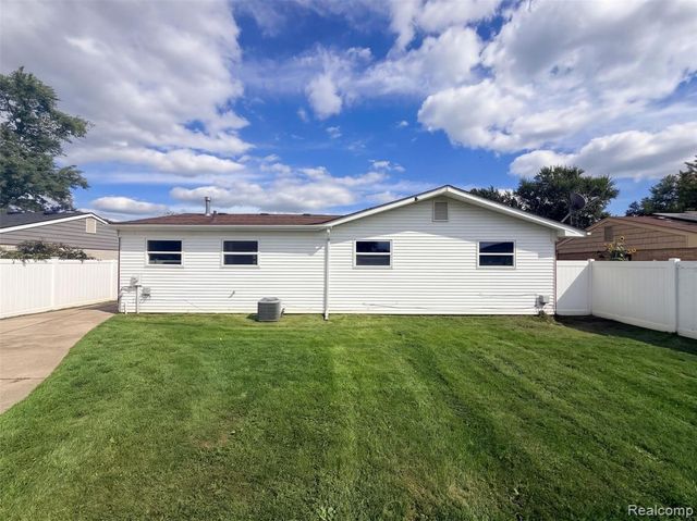 10820 Jackson Street, Van Buren Twp, MI 48111