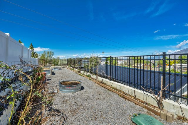 1720 S HILLCREST CIR, Mapleton, UT 84664