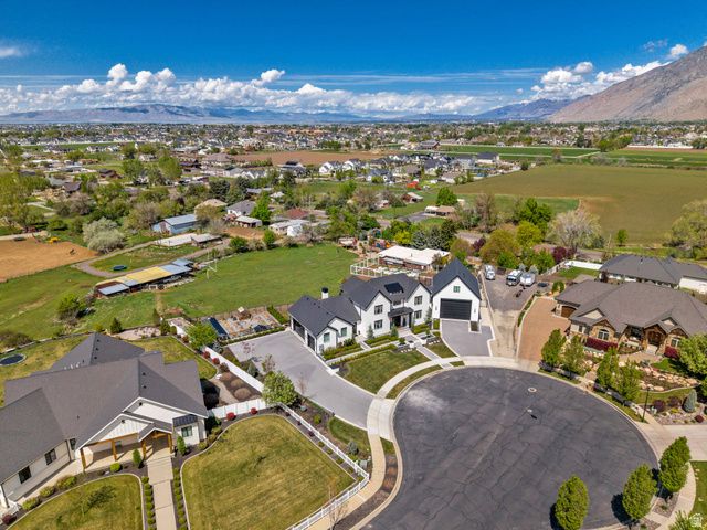 1720 S HILLCREST CIR, Mapleton, UT 84664