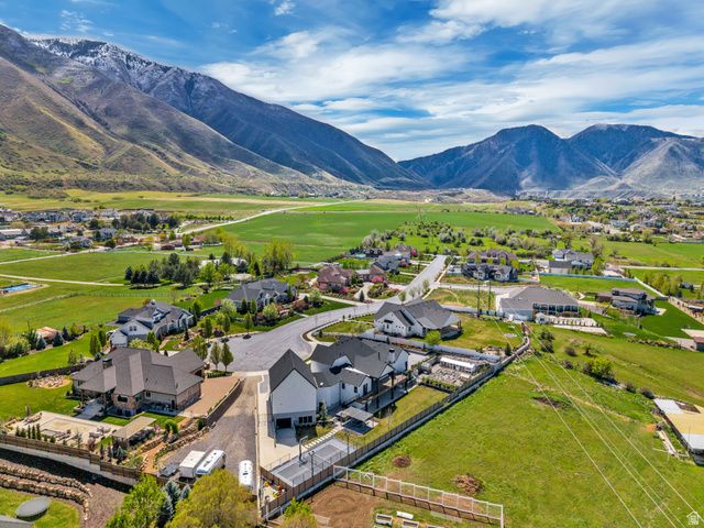 1720 S HILLCREST CIR, Mapleton, UT 84664