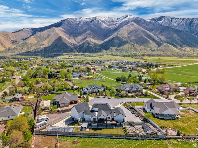 1720 S HILLCREST CIR, Mapleton, UT 84664