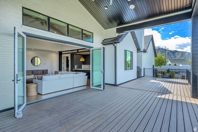 1720 S HILLCREST CIR, Mapleton, UT 84664