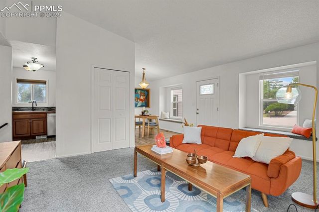 794 Crosstrail Drive, Colorado Springs, CO 80906