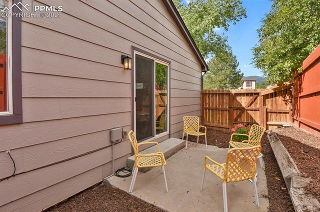 794 Crosstrail Drive, Colorado Springs, CO 80906