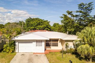 901 NW 48th Place, Pompano Beach, FL 33064
