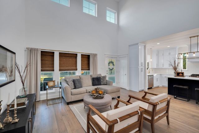 505 Grace Street, Waxahachie, TX 75165