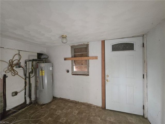 1008 Carrington AVE, Virginia Beach, VA 23464