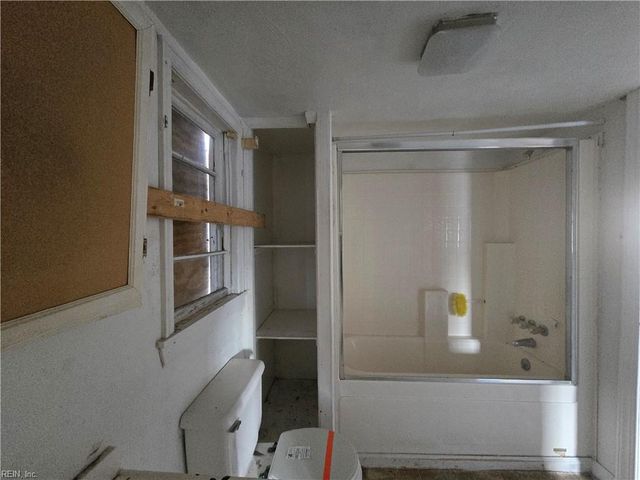 1008 Carrington AVE, Virginia Beach, VA 23464