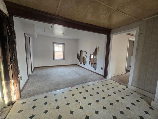 1008 Carrington AVE, Virginia Beach, VA 23464