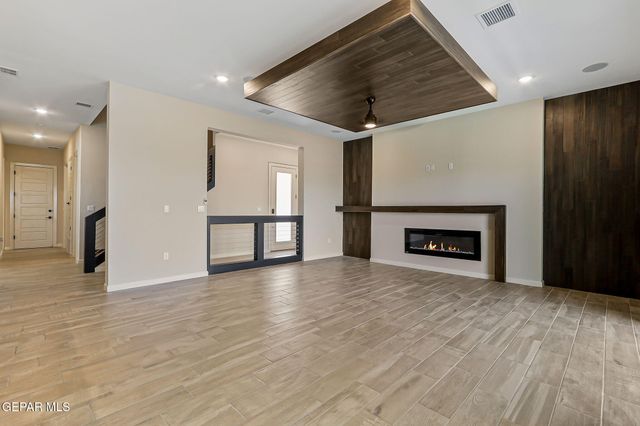 14904 John McNeely Avenue, El Paso, TX 79938