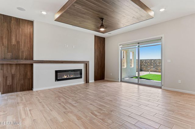 14904 John McNeely Avenue, El Paso, TX 79938