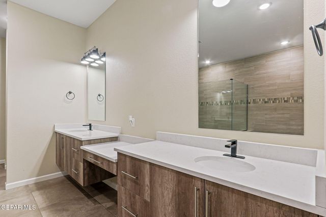 14904 John McNeely Avenue, El Paso, TX 79938