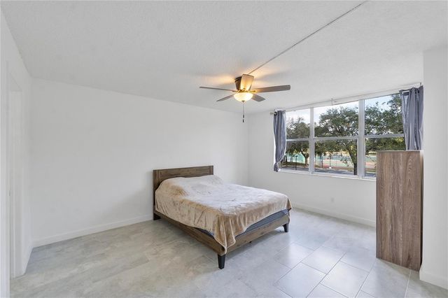3751 Environ Boulevard 243, Lauderhill, FL 33319
