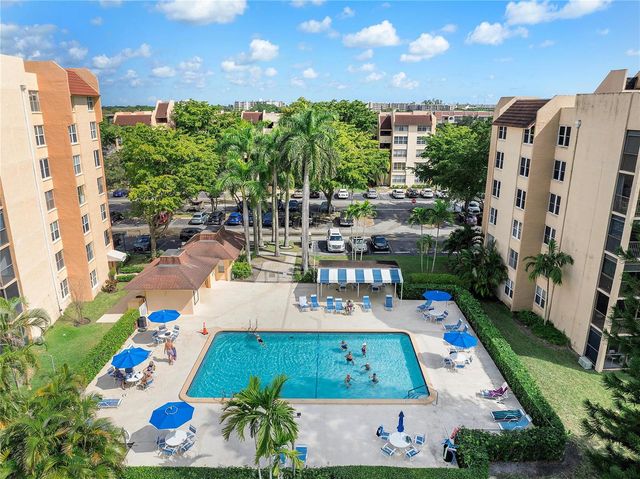 3751 Environ Boulevard 243, Lauderhill, FL 33319