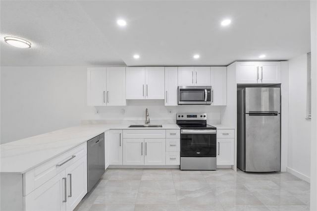 3751 Environ Boulevard 243, Lauderhill, FL 33319