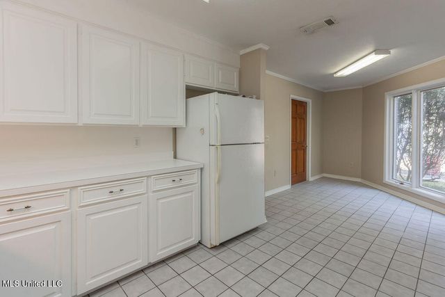 112 Tall Oaks Street, Clinton, MS 39056