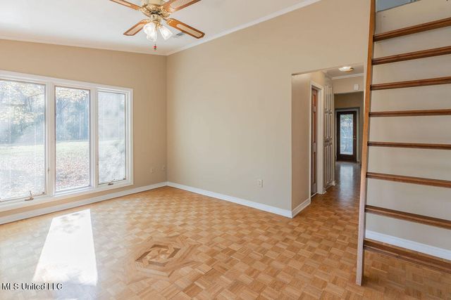 112 Tall Oaks Street, Clinton, MS 39056