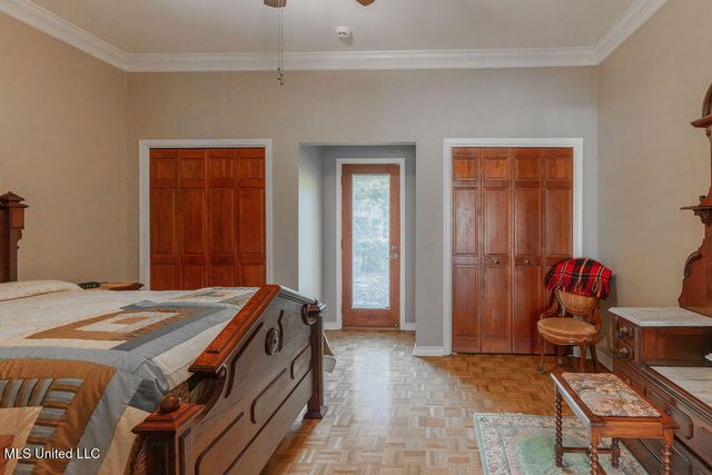 112 Tall Oaks Street, Clinton, MS 39056