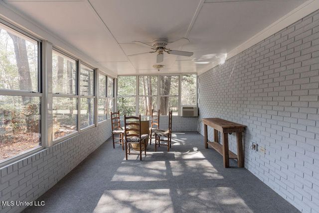 112 Tall Oaks Street, Clinton, MS 39056