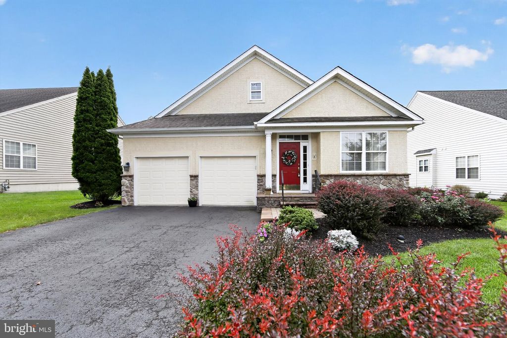 168 MASTERS DR, POTTSTOWN, PA 19464 — exterior